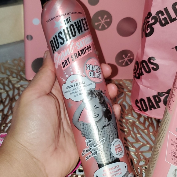 SOAP & GLORY 7 PC FACE AND BODY HYDRATING - Picture 9 of 10